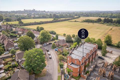 5 bedroom townhouse for sale, The Gables, Eton
