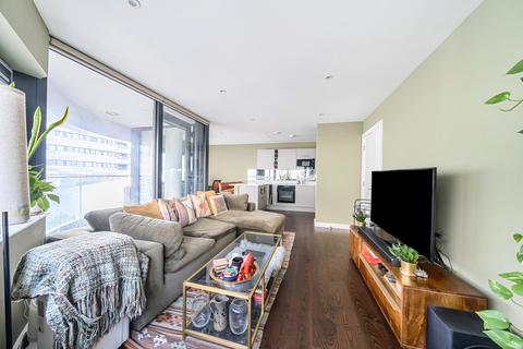 4 Lambarde Square, London