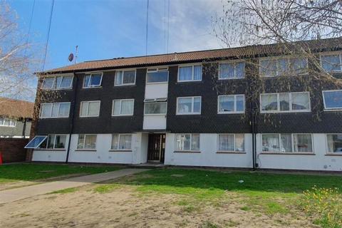 undefined, The Dell, Feltham, Middlesex, TW14