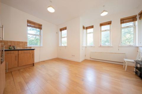1 bedroom flat for sale, The Vale, London W3