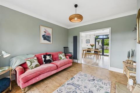 39 Bowshaw, Dronfield, S18 2GB