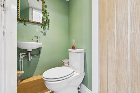 39 Bowshaw, Dronfield, S18 2GB