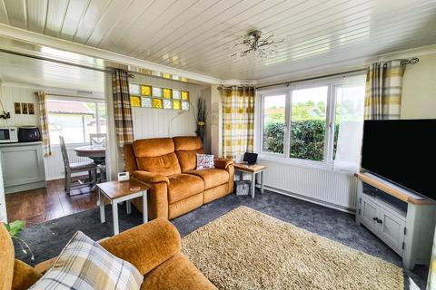 undefined, Woodside Park, Corby NN17