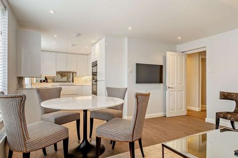2 bedroom apartment to rent, Fulham Road, London SW3