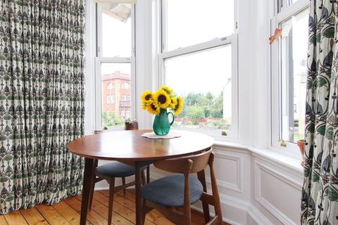 97/2 Inchview Terrace, Edinburgh, EH7 6TT