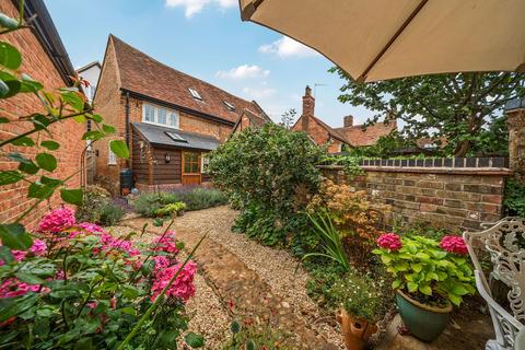 2 bedroom barn conversion for sale, Horn Street , Winslow MK18