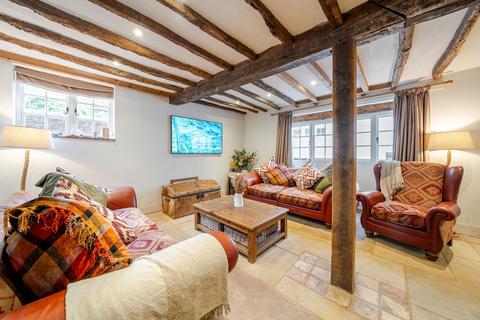 2 bedroom barn conversion for sale, Horn Street , Winslow MK18