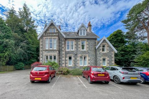 4 Gordon Hall Apartments Seafield Avenue, Grantown-on-spey, PH26 3JF