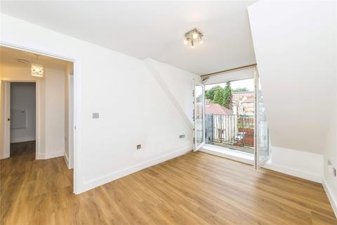 2 bedroom flat to rent, Chairborough Road, High Wycombe, Buckinghamshire, HP12