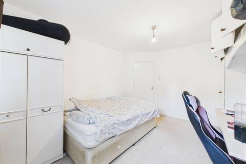 223 Chippinghouse Road, Sheffield, S7 1DQ