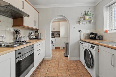3 bedroom semi-detached house for sale, Raleigh Road, Gaywood