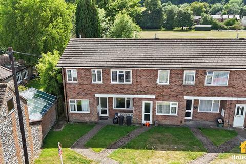 2 bedroom flat for sale, Waterside, Chesham, HP5