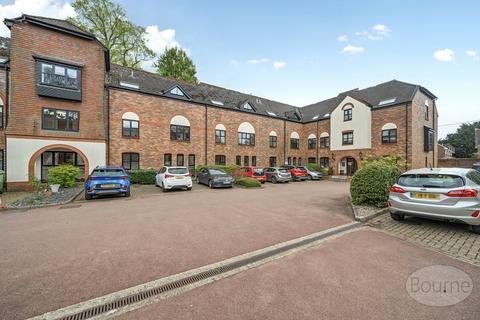 2 bedroom apartment for sale, Lenten Street, Alton, Hampshire, GU34