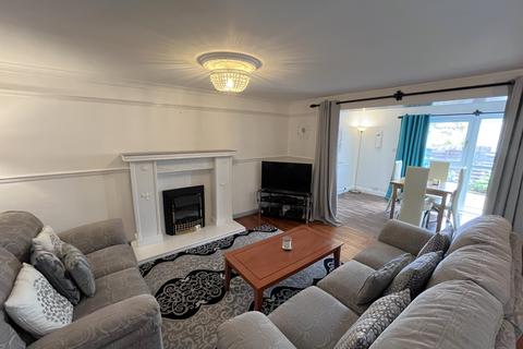5 bedroom terraced house for sale, Beechwood Road, North Carbrain, Cumbernauld G67