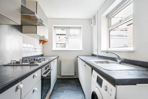 2 bedroom terraced house for sale, North Street, Chester, Cheshire