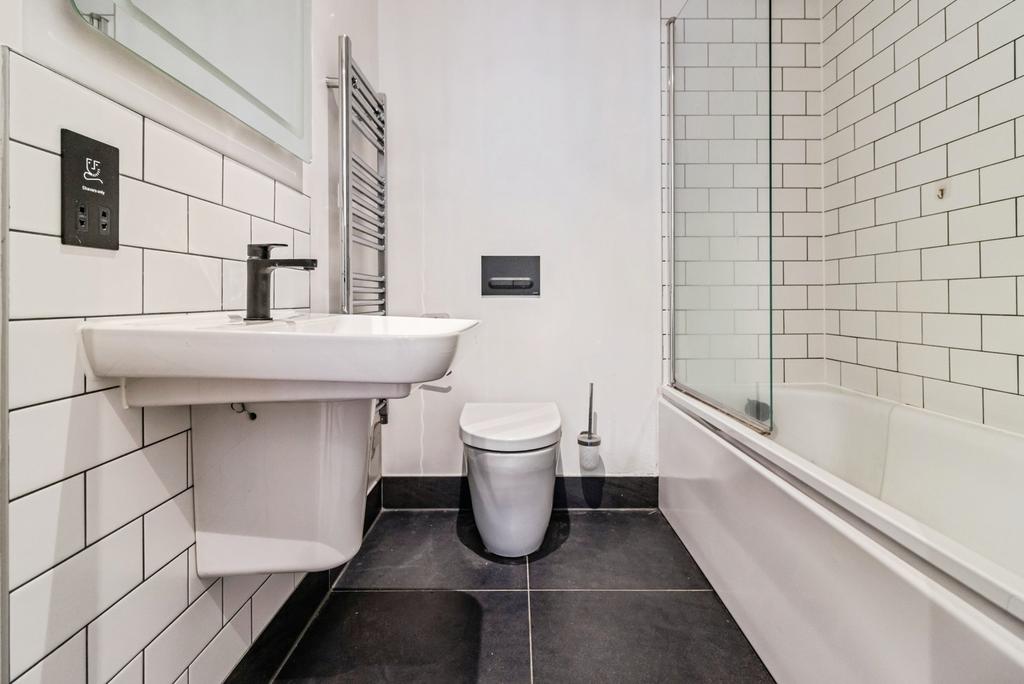 Ensuite Bathroom