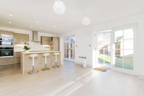 4 bedroom house for sale, Lambourne Place, Ickenham, Uxbridge, UB10