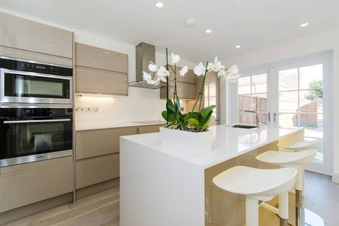 4 bedroom house for sale, Lambourne Place, Ickenham, Uxbridge, UB10