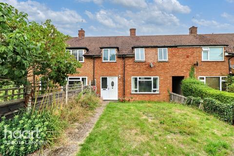 Tibbs Hill Road, Abbots Langley