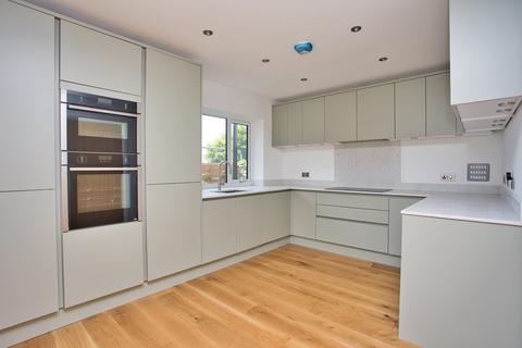 3 bedroom detached house for sale, Cliff Road, Hythe, CT21