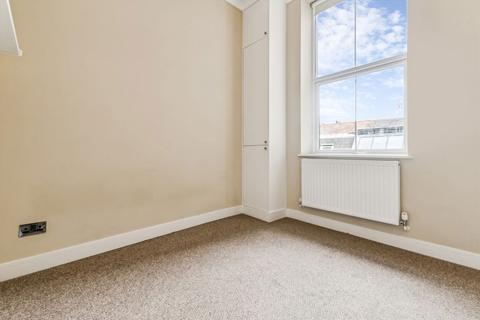 1 bedroom flat for sale, Uxbridge Road, London W12