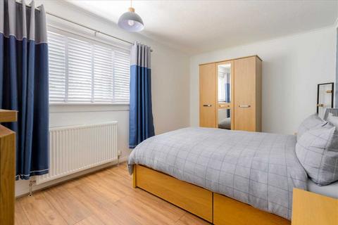 60 Forker Avenue, Rosyth, Dunfermline, KY11 2UF
