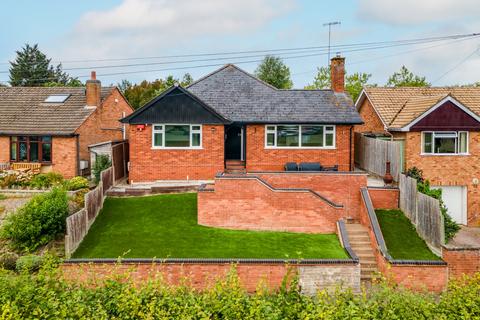 3 bedroom bungalow for sale, Bromwich Lane, Worcester, Worcestershire, WR2