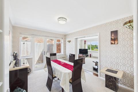 3 bedroom bungalow for sale, Bromwich Lane, Worcester, Worcestershire, WR2