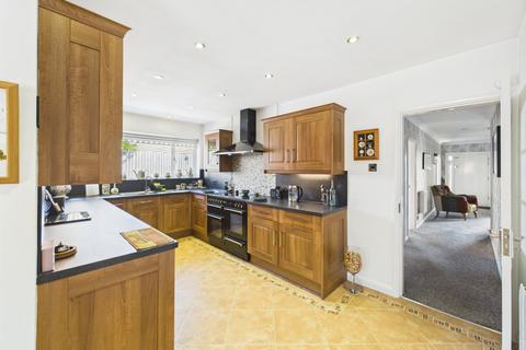 3 bedroom bungalow for sale, Bromwich Lane, Worcester, Worcestershire, WR2