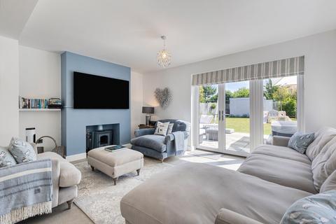 4 bedroom detached house for sale, Beautifully Renovated Coastal Home in Hunstanton