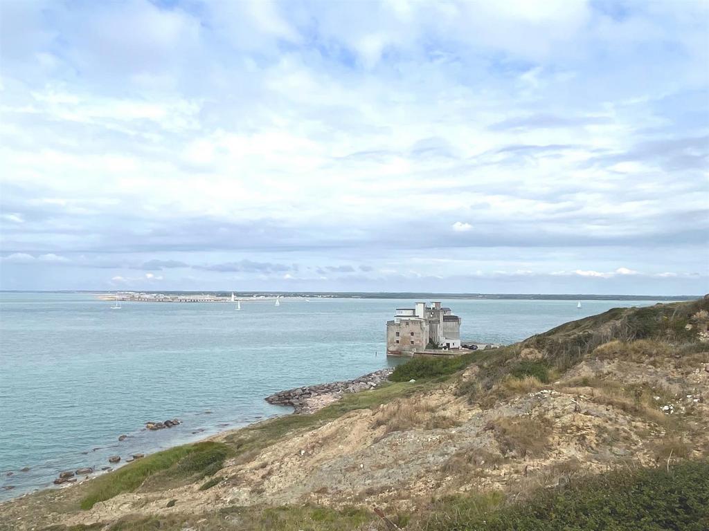 Stunning Views close by