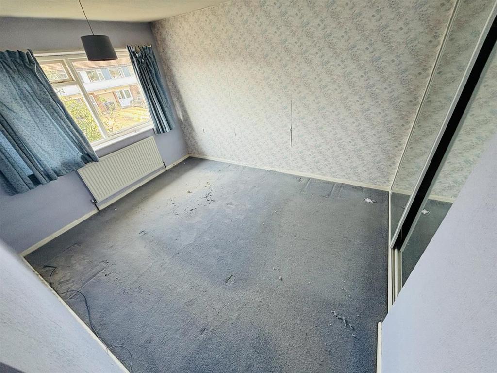 Bedroom One.jpg