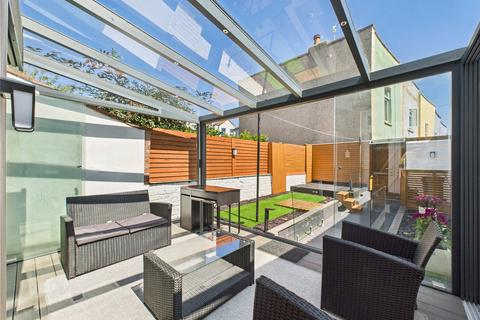 1 bedroom apartment for sale, Summer Street, Bristol BS3