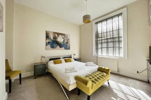 undefined, Ranelagh Terrace, Leamington Spa