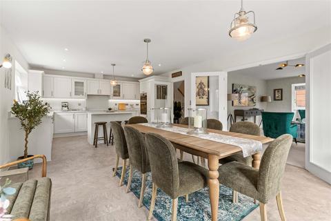 undefined, The Wraysbrook, The Landmark, Pecks Hill, Nazeing