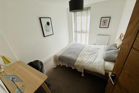 2 bedroom apartment for sale, Victoria Pointe
