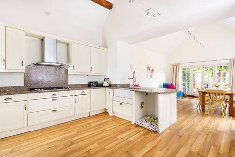 undefined, Castle Street, Buckingham, Buckinghamshire, MK18