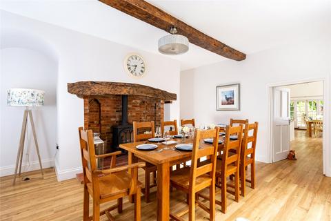 undefined, Castle Street, Buckingham, Buckinghamshire, MK18