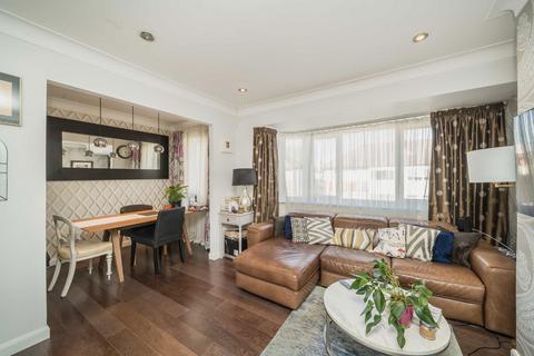 undefined, Fulwood Gardens, Twickenham TW1