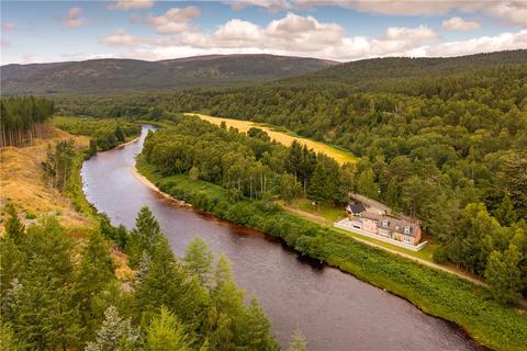 undefined, Cutaway Cottage, Cambus O'May, Ballater, Aberdeenshire, AB35