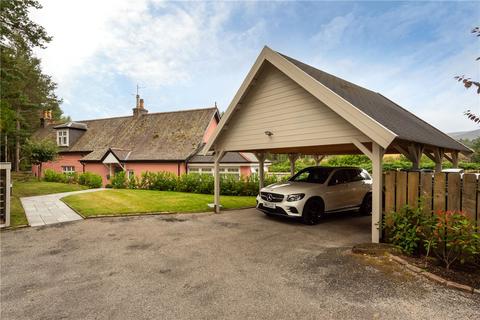 undefined, Cutaway Cottage, Cambus O'May, Ballater, Aberdeenshire, AB35