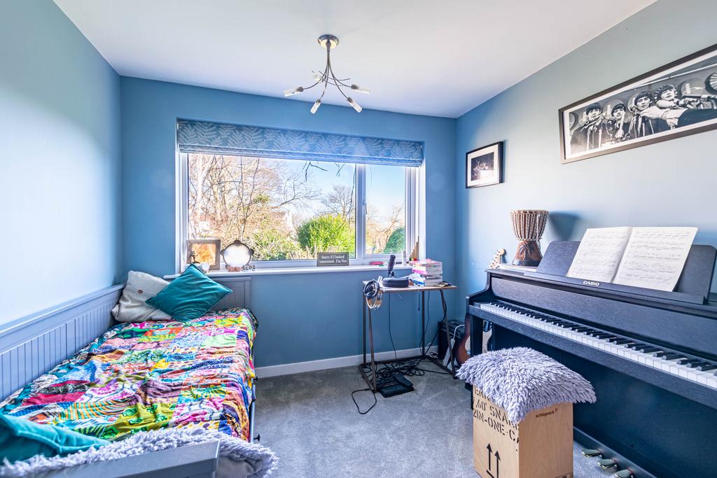 Bedroom2