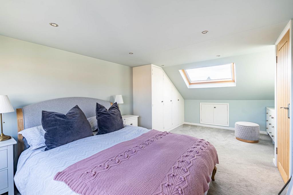 Bedroom4a