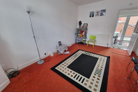 4 bedroom townhouse for sale, The Greenway, Leicester, LE4