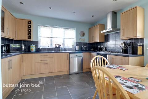 4 bedroom detached house for sale, Birkdale Gardens, Winsford