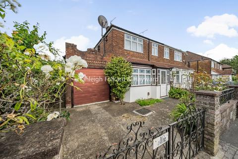3 bedroom semi-detached house for sale, Granville Road, North Finchley, London, N12