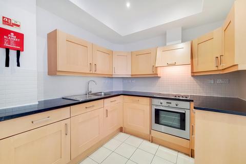 3 bedroom mews to rent, Huntsworth Mews, London, NW1