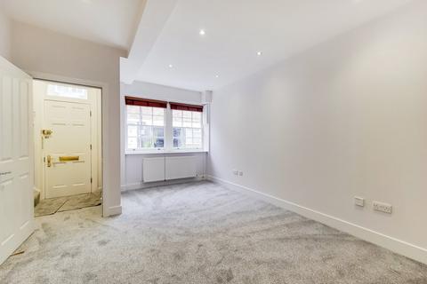 3 bedroom mews to rent, Huntsworth Mews, London, NW1