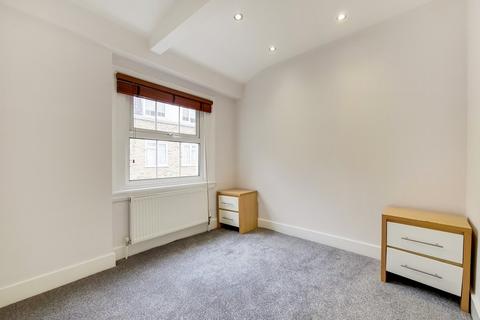 3 bedroom mews to rent, Huntsworth Mews, London, NW1