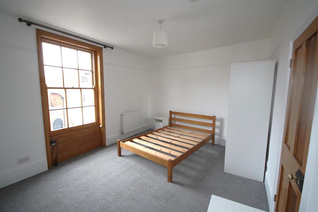 Bedroom 1a.JPG